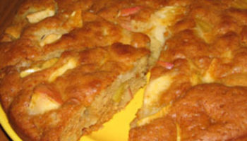 Пирог с медом и яблоками