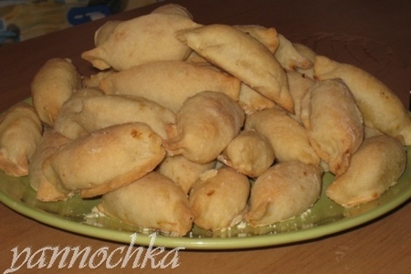 Маленькие пирожки с капустой