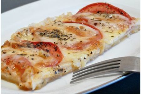 Слоеный пирог с моцареллой и помидорами (очень просто, и очень вкусно!!!)