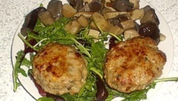 Котлеты телячьи с грибами