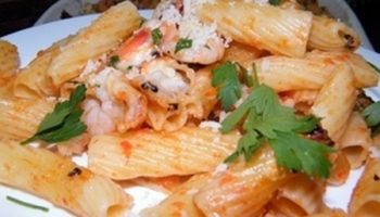 Креветки с пастой в духовке
