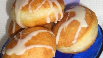 Пончики на кислом молоке