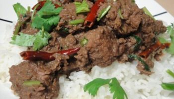 Говядина с рисом по-индонезийски