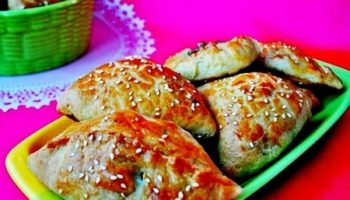 Пирожки со свининой и картофелем