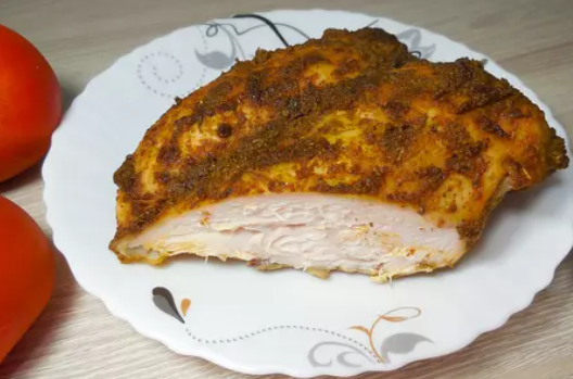 Невероятно сочная и ароматная куриная грудка в духовке