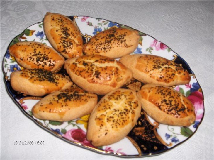 Пирожки с мясом в духовке