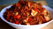 Курица, вермишель, овощи